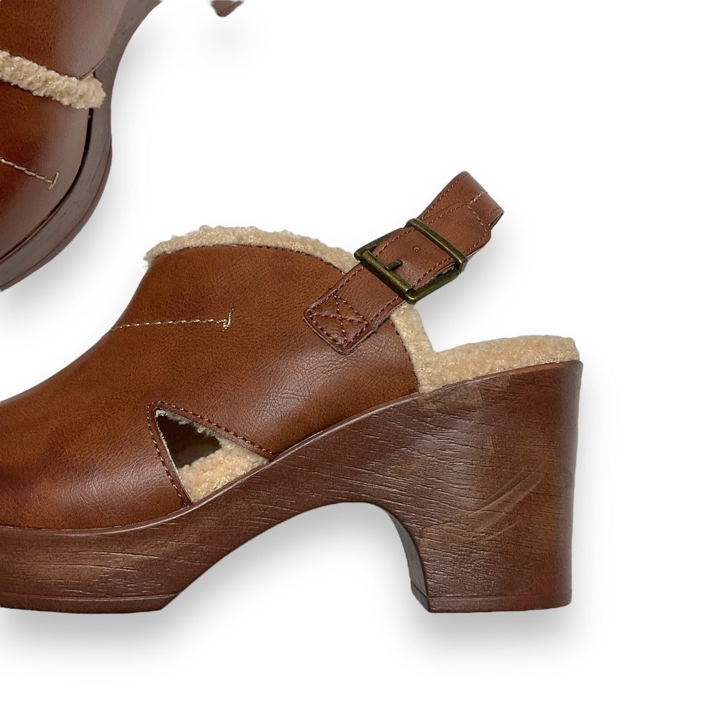 b.o.c. By Born Women Tan Brown Sherpa Lined Buckle Clogs Heels Size 11 NWOB $100 - Picture 2 of 11